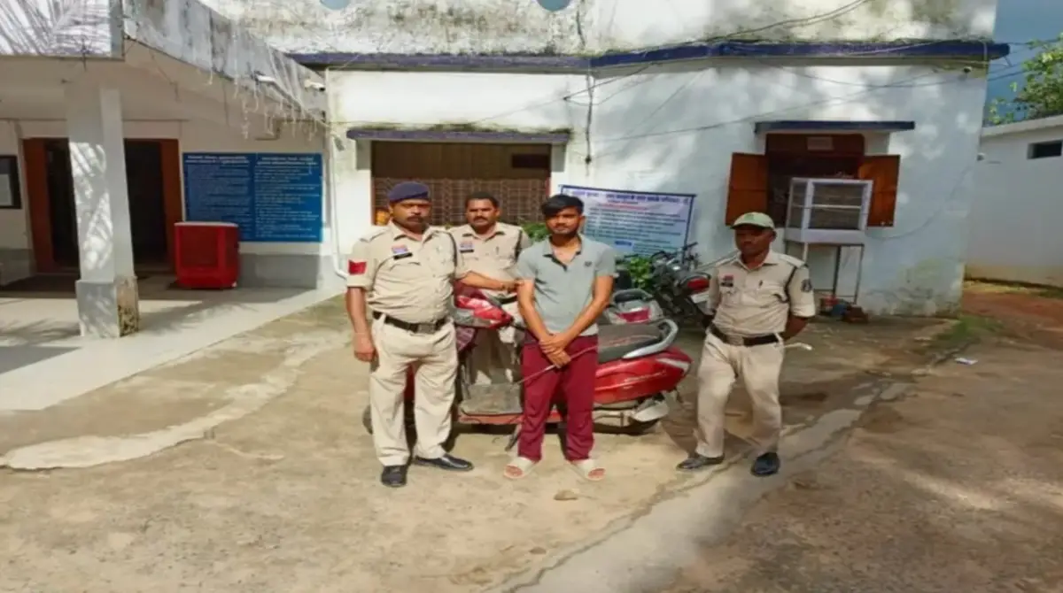 Theft in Ambikapur Girls Hostel