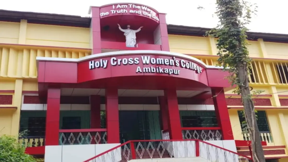 Holy Cross Women's College